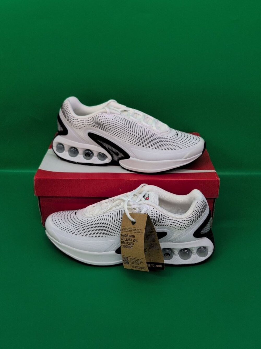 Nike Air Max DN Sneakers Men's Shoes US 11.5 White Black Photon Dust DV3337-103